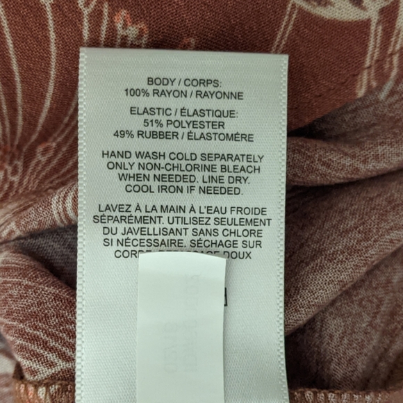 NWT: Express Floral Short Summer Dress XS - Picture 4 of 4